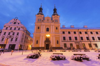 Bakire Meryem varsayım kilise Hradec Kralove ana meydanında