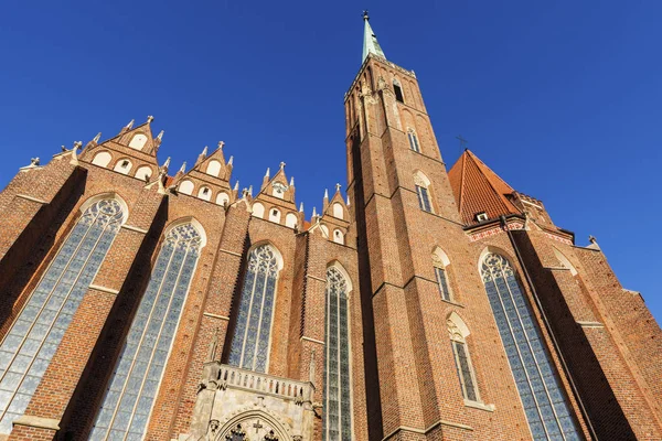 Wroclaw Cathedral en blauwe hemel — Stockfoto