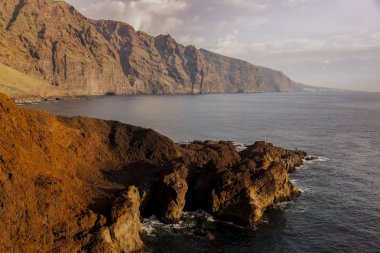 Tenerife peyzaj gün batımında