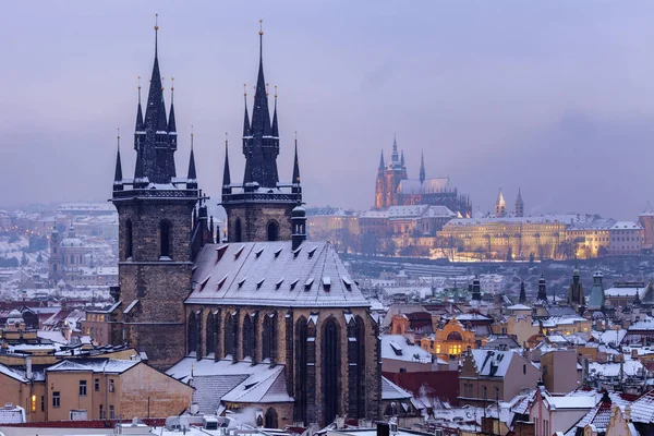 Vinter i Prag - city panorama — Stockfoto