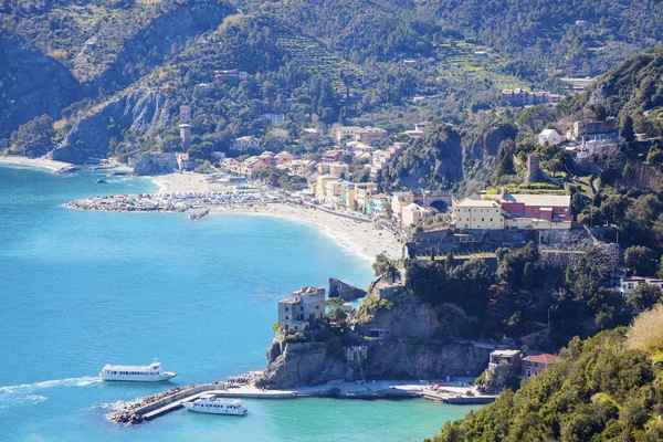 Arquitectura Monterosso desde el mar — Foto de Stock