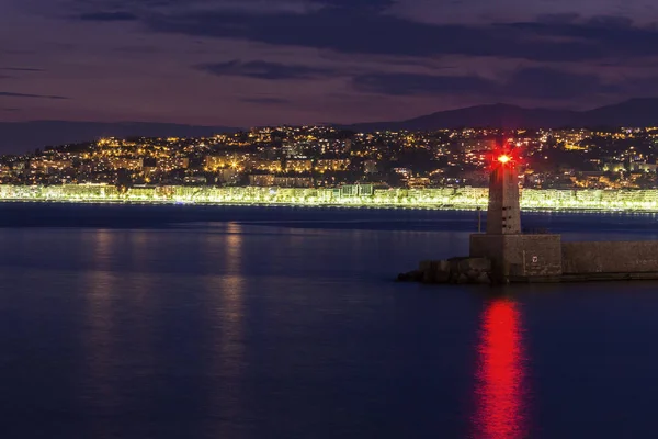 Bonito faro y noche —  Fotos de Stock