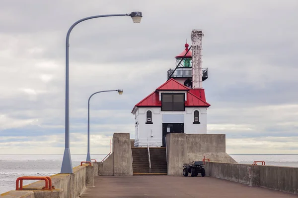 Duluth Harbor Dél hullámtörő külső világítótorony — Stock Fotó