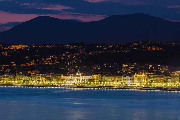 Panorama noturno de Nice — Fotografia de Stock