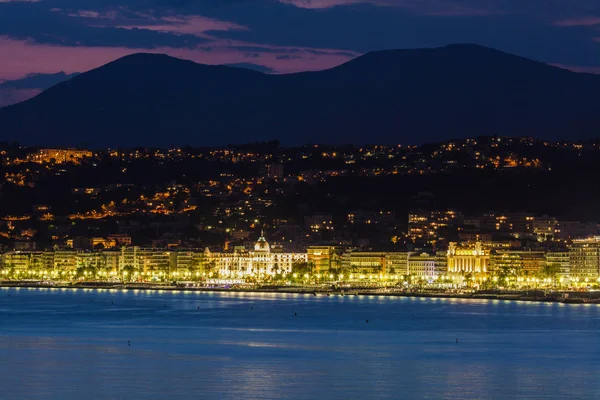 Panorama nocturno de Niza —  Fotos de Stock