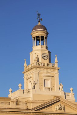 Cadiz belediye binasına Plaza San Juan de Dios