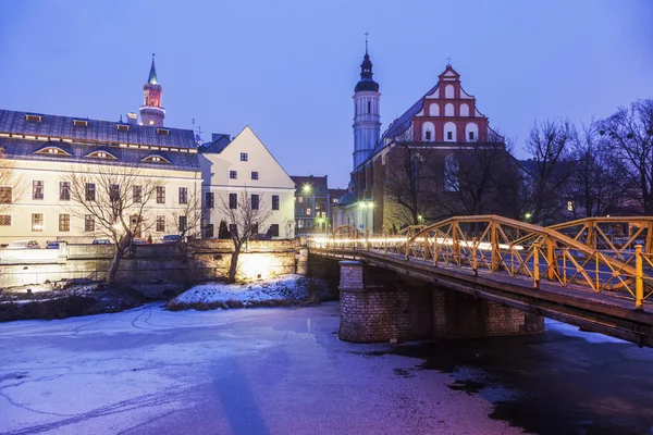 Old town of Opole across Oder River. — Stock Photo, Image