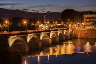 Eski köprünün Toulouse