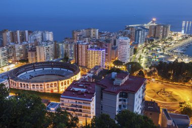 Gün batımında Malaga Panorama