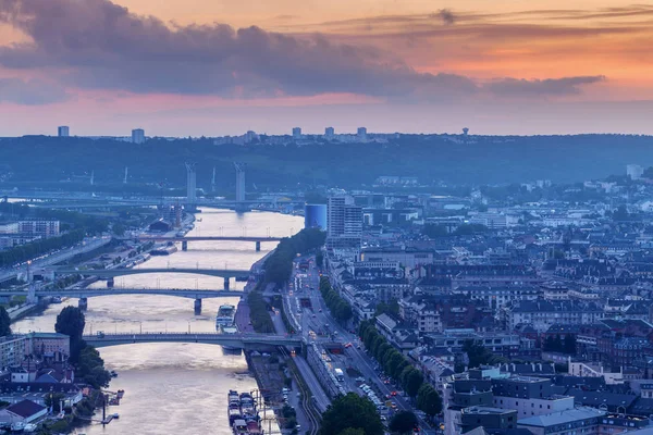 Panorama z Rouenu při západu slunce — Stock fotografie