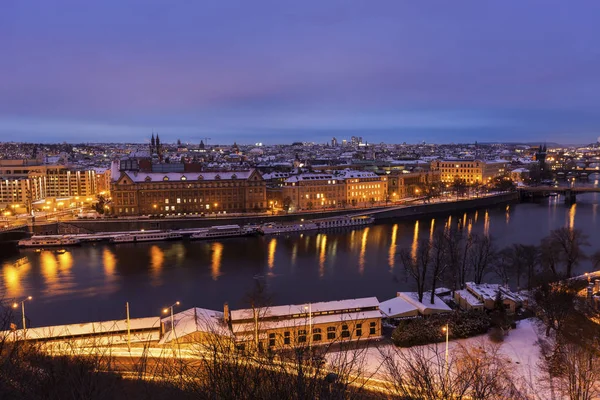 Winter in Prague - bridges on Vltava River — Stock Photo, Image