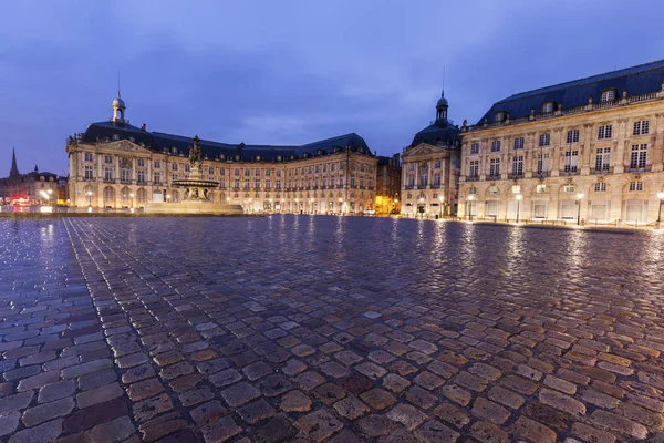 Bordeaux 'da Bourse Meydanı