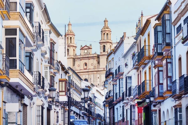 bizim hanımı cisimleşmiş hali içinde olvera'nın bucak