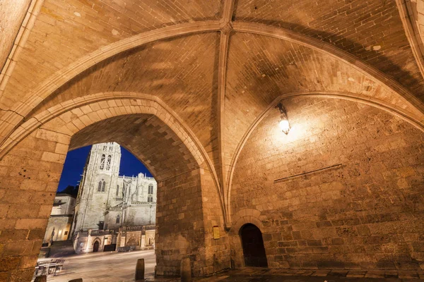 Arco de Santa Maria Burgos içinde