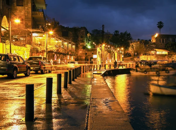 Порт Библос ночью — стоковое фото