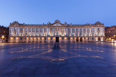 Capitole de Toulouse at evening clipart