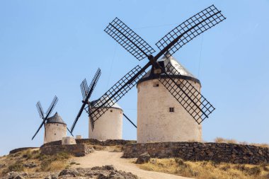 Consuegra Yel Değirmenleri