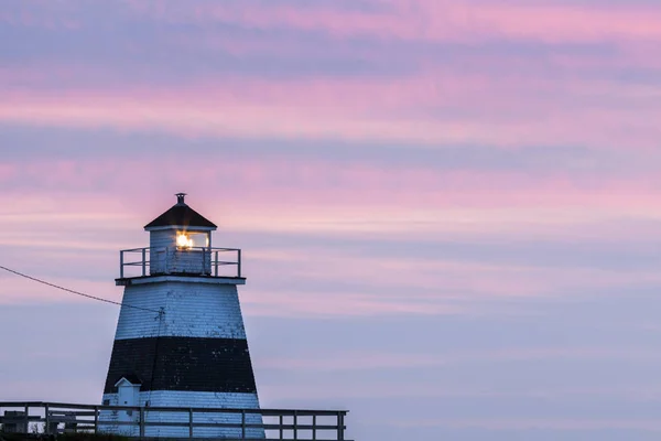 Margaretsville Lighthouse at sunset — Stock Photo, Image