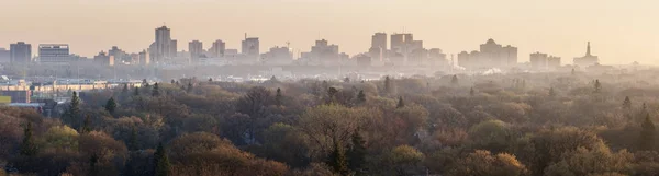 Winnipeg panorama bij zonsopgang — Stockfoto