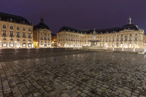 Bordeaux 'da Bourse Meydanı