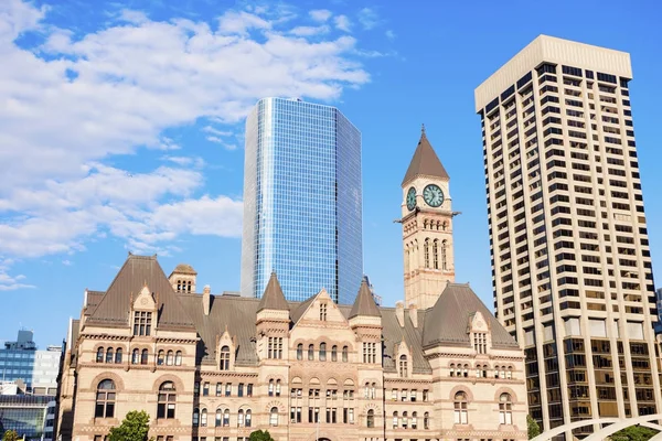 Historisk byggnad av Toronto City Hall — Stockfoto