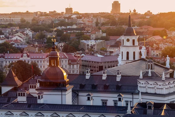 Panorama aérien de Vilnius au coucher du soleil — Photo