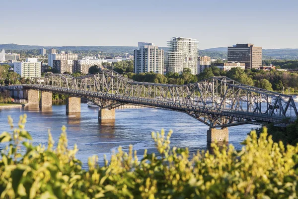 Panorama de Gatineau visto desde Ottawa —  Fotos de Stock