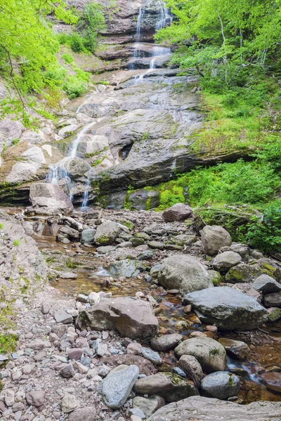 Cachoeira no Parque Nacional Cape Breton Highlands — Fotografia de Stock