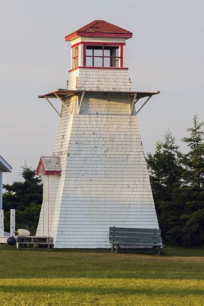 Fish Island Lighthouse på Prince Edward Island — Stockfoto