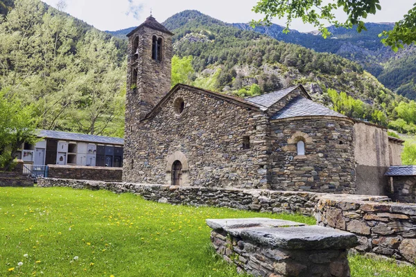 Sant marti de la cortinada kirche in la cortinada, andorra — Stockfoto