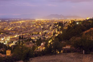Gün batımında Panorama Granada. Granada, Endülüs, İspanya.