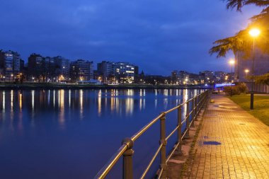 Liege Meuse Nehri Panoraması
