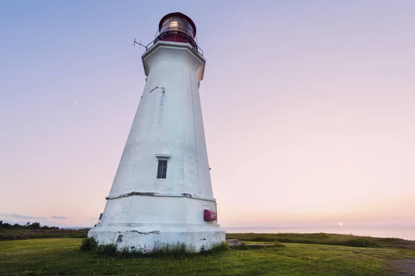 Nova Scotia düşük noktası deniz feneri — Stok fotoğraf