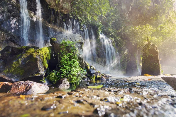 Zeven watervallen in Juayua — Stockfoto