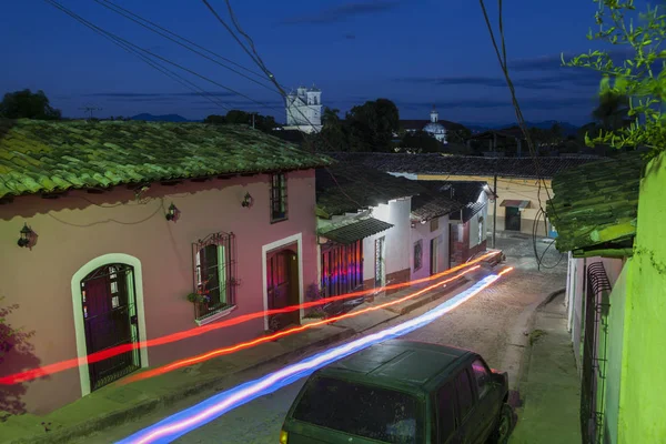 Architettura colorata di Suchitoto — Foto Stock