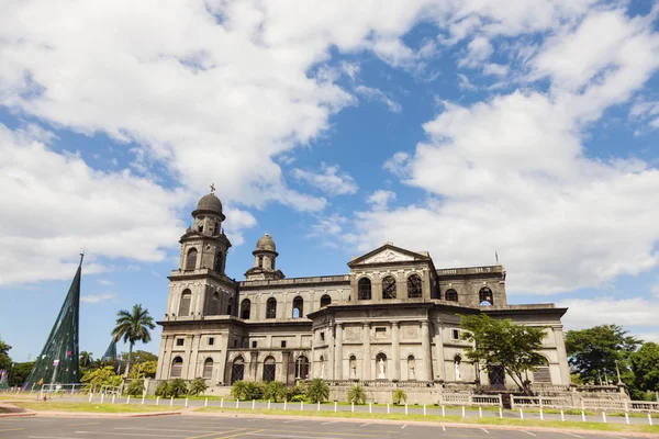 Gamla katedralen i Managua — Stockfoto