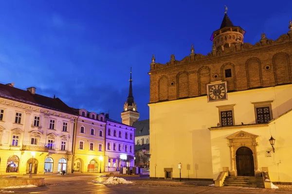 Ayuntamiento de Tarnow por la noche — Foto de Stock