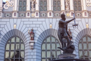 Gdansk 'taki neptün çeşmesi 