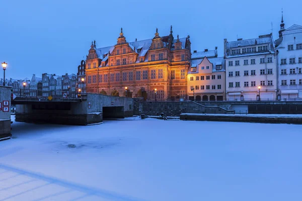 Grøn Gate og Bro i Gdansk om natten - Stock-foto