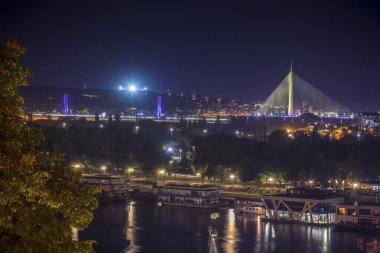 Belgrad 'daki Ada Köprüsü 