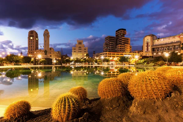 Linha do horizonte de Santa Cruz de Tenerife — Fotografia de Stock