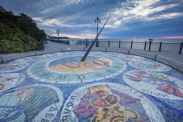 Sundial i Svetlogorsk — Stockfoto