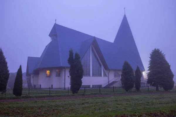 Kościół w Sromowcach Nizne — Zdjęcie stockowe