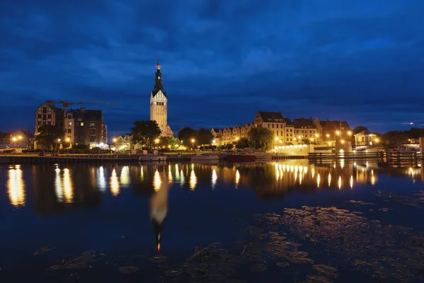 Architektur von Elbing bei Nacht — Stockfoto