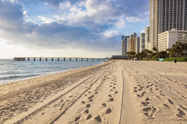 Molo a Sunny Isles Beach — Foto Stock