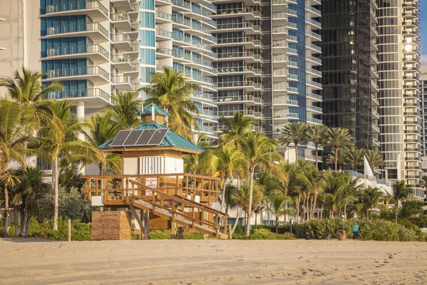 Cabina di salvataggio - Sunny Isles Beach — Foto Stock