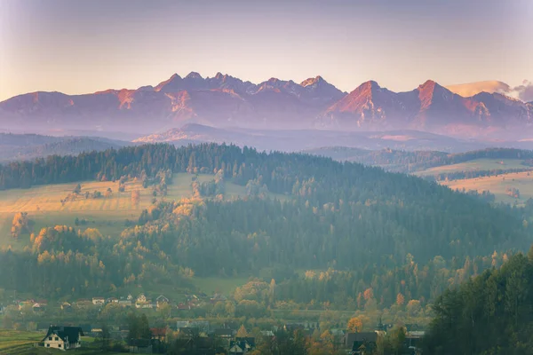 Tatra Mountains Seen Sromowce Wizne Федзица Польша Польша — стоковое фото