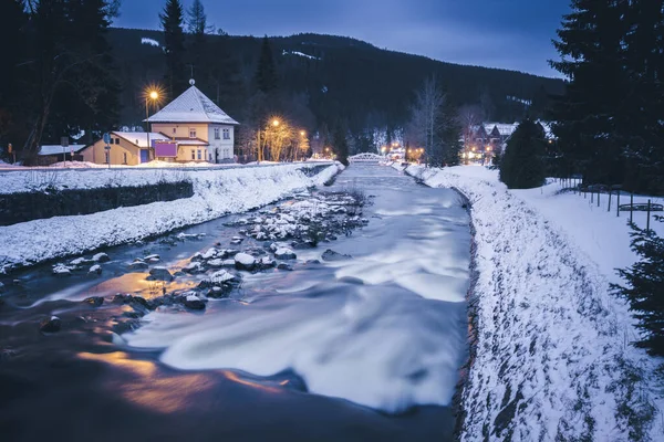 斯宾德勒夫 梅林的建筑 Spindleruv Mlyn Hradec Kralove Czechia — 图库照片