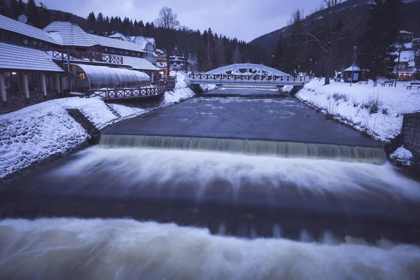Ποταμός Έλβα Στο Σπίντλεροφ Μλιν Spidleruv Mlyn Hradec Kralove Τσεχία — Φωτογραφία Αρχείου