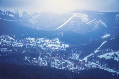 Spindleruv Mlyn 'in mimarisi. Spindleruv Mlyn, Hradec Kralove, Çek.